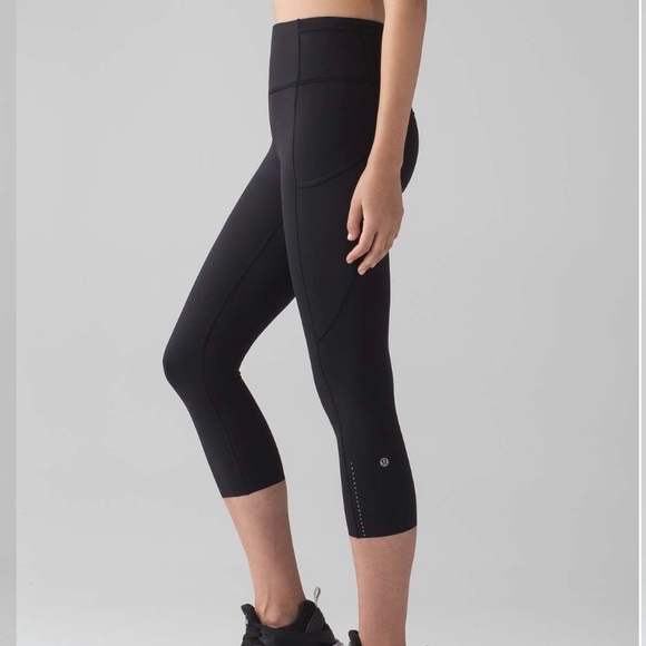 Lululemon Fast & Free Crop 19” - Picture 1 of 10